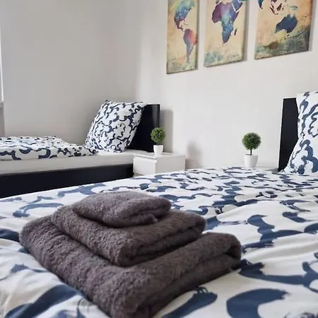 Grosse Bequeme Apartment *